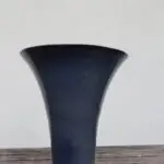 Vase_breit_blau_vorn